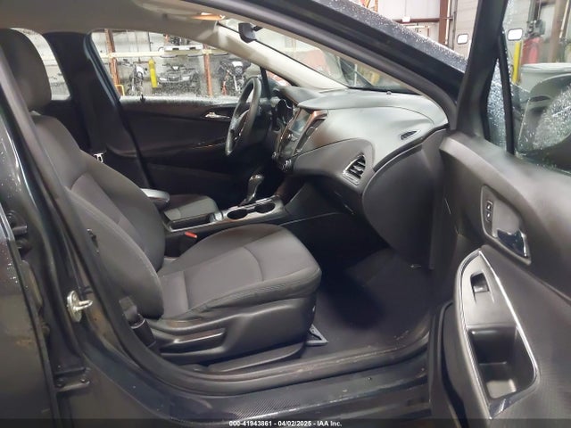 1G1BE5SM3J7229104 Chevrolet Cruze Lt Auto