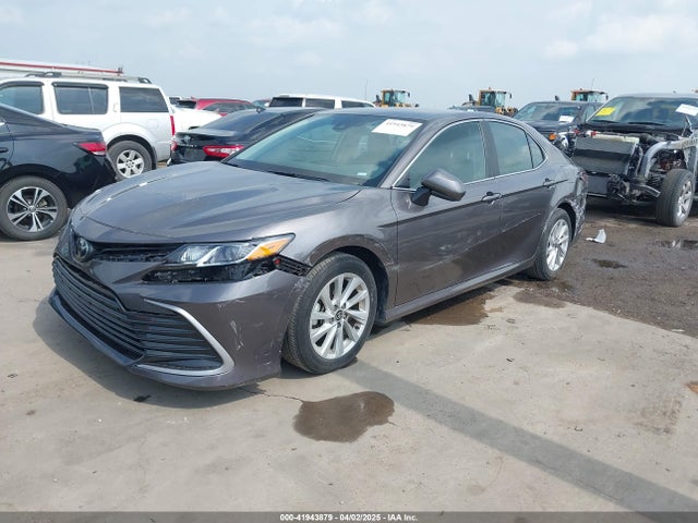 4T1C11AK8RU203977 Toyota CAMRY LE