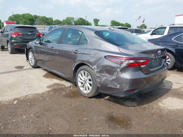 4T1C11AK8RU203977 Toyota CAMRY LE