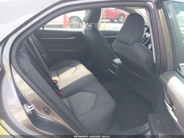 4T1C11AK8RU203977 Toyota CAMRY LE