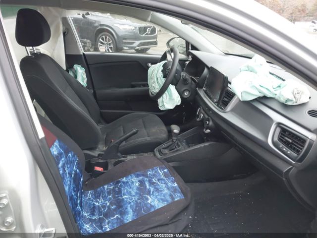 3KPA24AD2PE628795 KIA RIO LX
