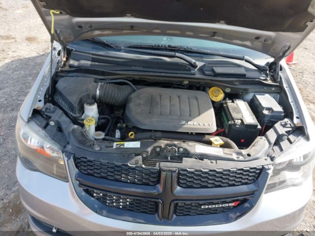 2C4RDGCG4GR401113 Dodge Grand Caravan Sxt