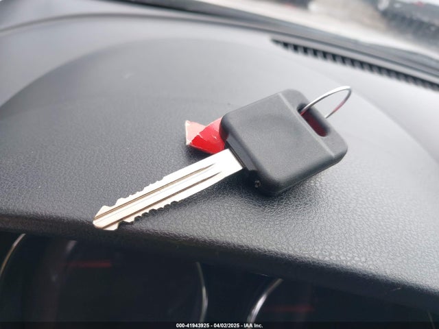 3N1CN7AP0KL851114 Nissan Versa 1.6 Sv