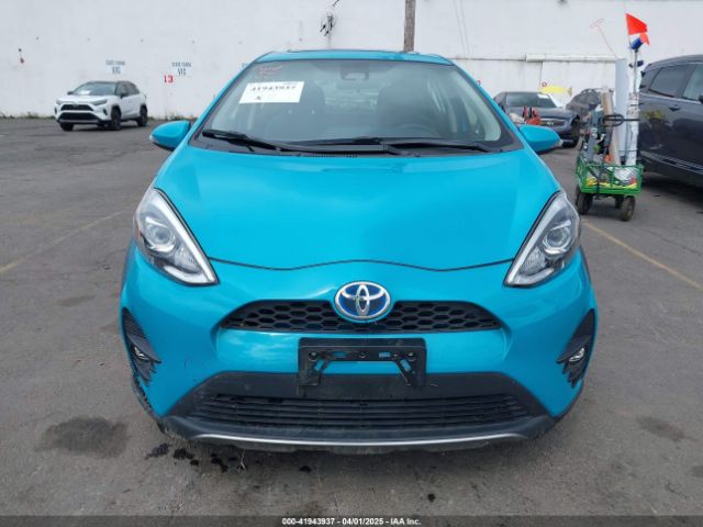 JTDKDTB31J1615609 Toyota Prius C Four