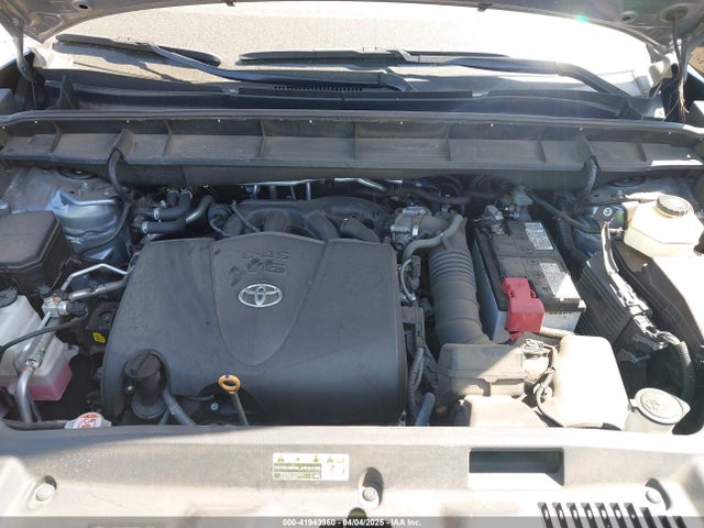 5TDGZRAH3MS083911 Toyota Highlander Xle
