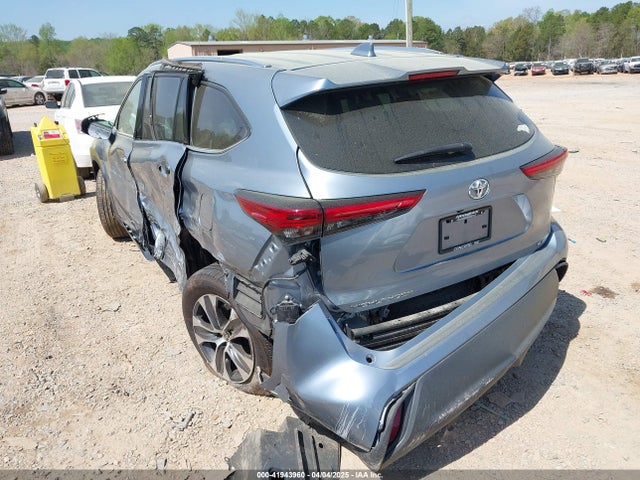 5TDGZRAH3MS083911 Toyota Highlander Xle