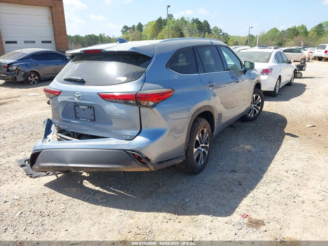 5TDGZRAH3MS083911 Toyota Highlander Xle