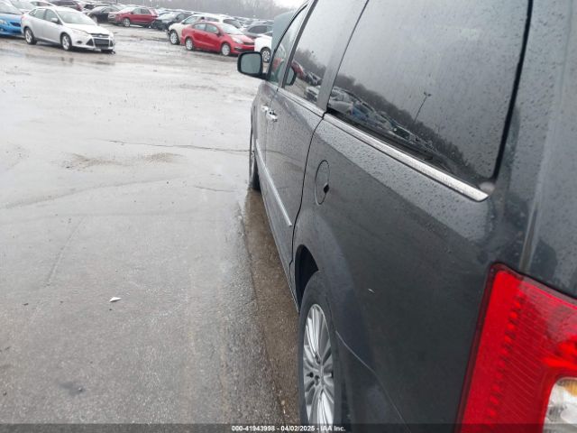 2C4RC1CG7ER467409 Chrysler Town & Country Touring-l