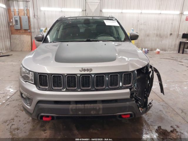 3C4NJDDB8KT667863 Jeep Compass Trailhawk 4x4