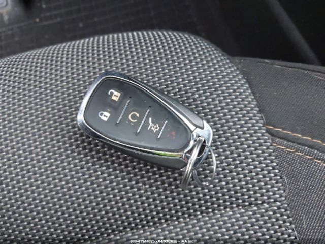 1GNERGKW9JJ235103 Chevrolet Traverse 1lt