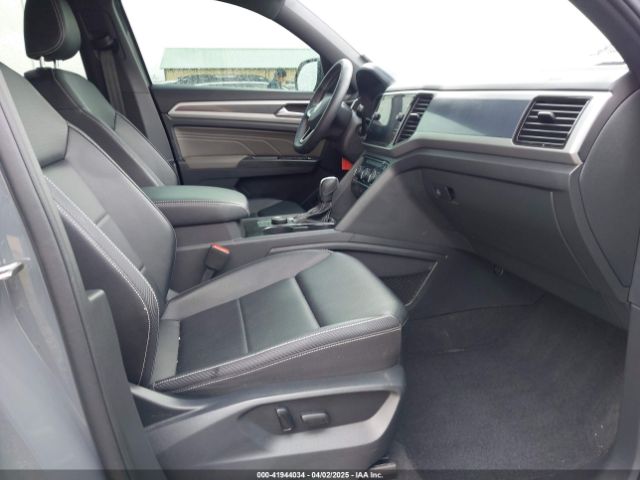 2021 VOLKSWAGEN ATLAS CROSS SPORT 1V2BE2CAXMC218475 Photo 4