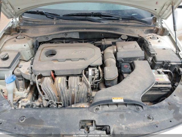 KNAGT4L3XJ5205443 KIA Optima Lx