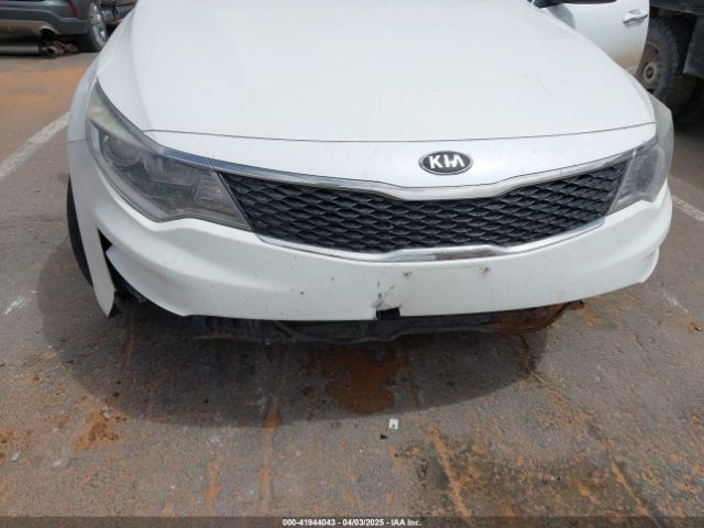 KNAGT4L3XJ5205443 KIA Optima Lx