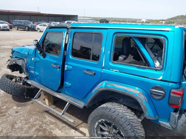 1C4HJXEG4KW602432 Jeep Wrangler Unlimited Sahara 4x4