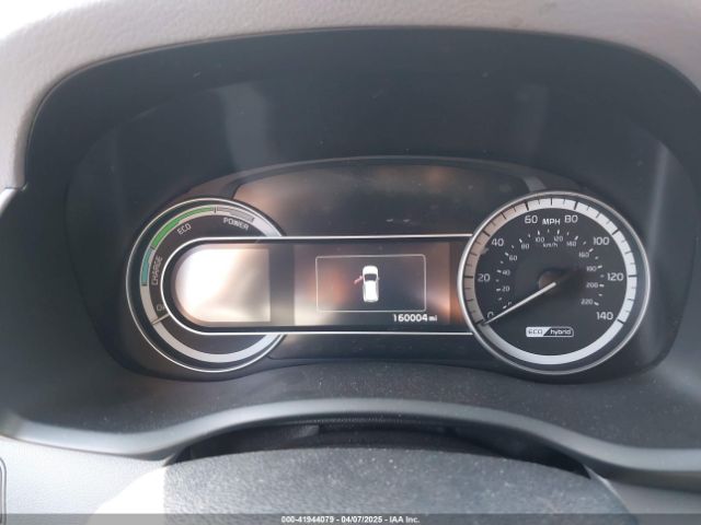 KNDCB3LC3J5204701 KIA NIRO LX