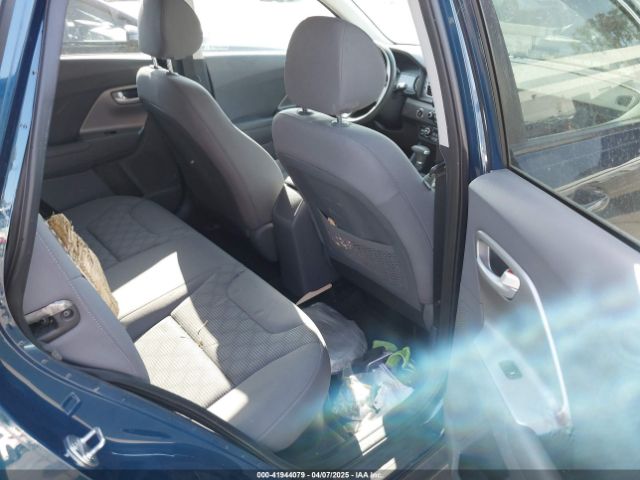 KNDCB3LC3J5204701 KIA NIRO LX