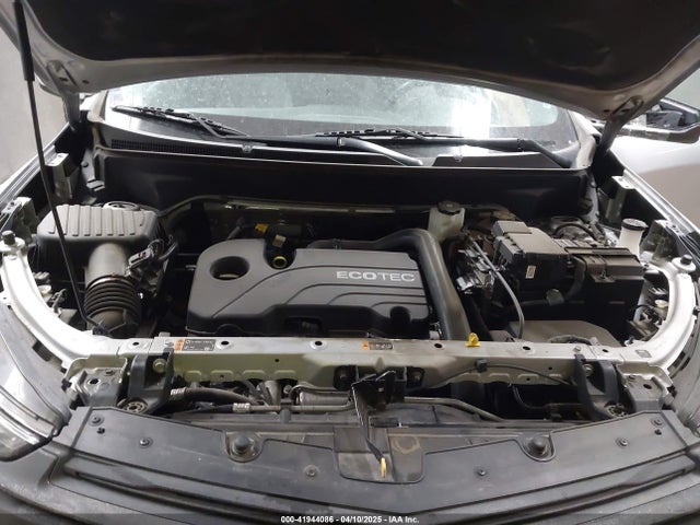 3GNAXUEV8NL178011 Chevrolet Equinox Awd Lt