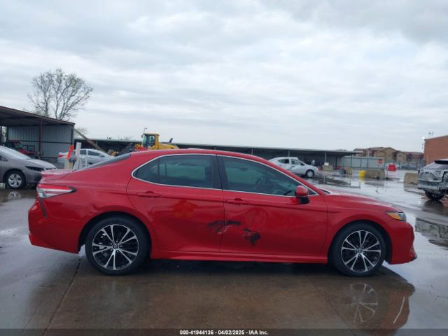 4T1B11HK8KU239899 Toyota CAMRY SE