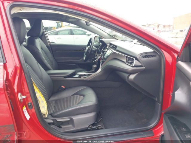 4T1B11HK8KU239899 Toyota CAMRY SE