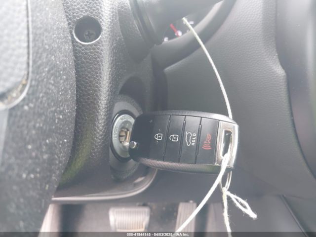 KNDJP3A50H7450634 KIA SOUL +