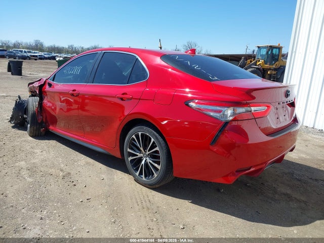 4T1B11HK1KU272114 Toyota CAMRY SE
