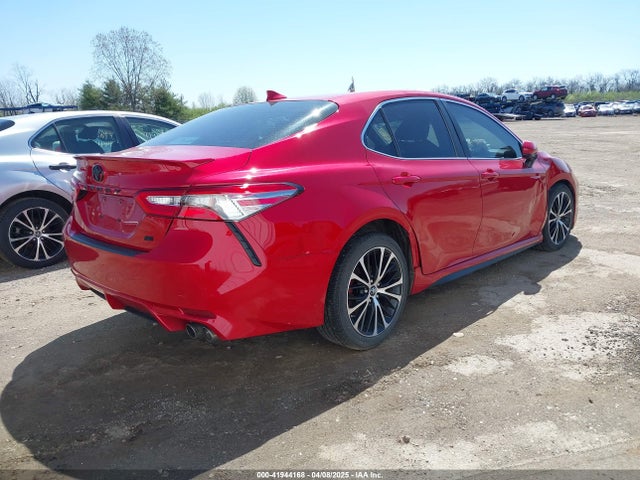 4T1B11HK1KU272114 Toyota CAMRY SE