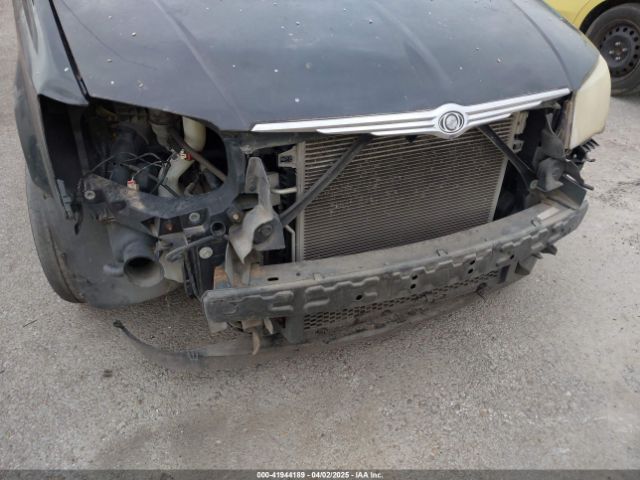 2010 CHRYSLER TOWN & COUNTRY 2A4RR4DE2AR120670 Photo 5
