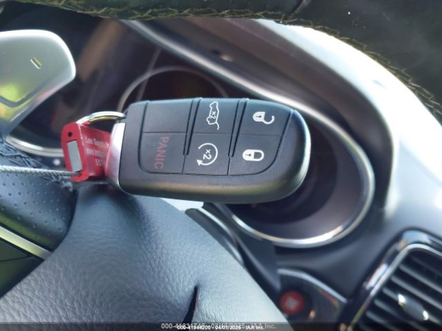 1C4RJFDJ2LC414331 Jeep Grand Cherokee Srt
