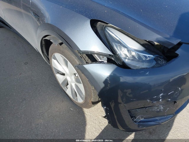 7SAYGDEE1PA086375 Tesla Model Y