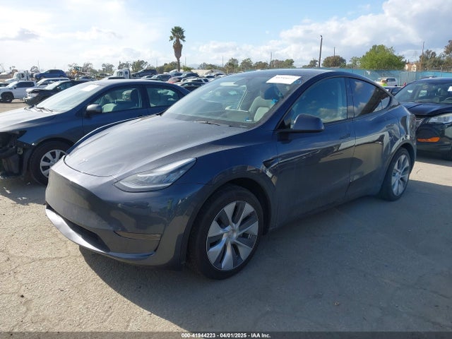 7SAYGDEE1PA086375 Tesla Model Y