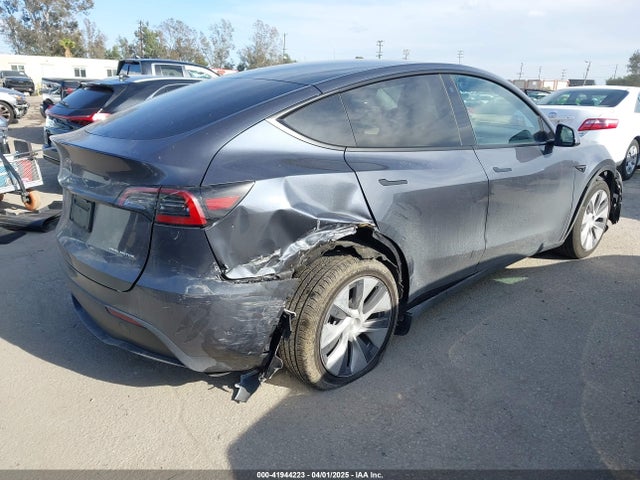 7SAYGDEE1PA086375 Tesla Model Y