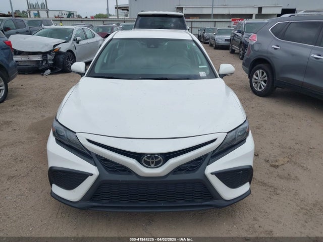 4T1G11AKXPU088961 Toyota CAMRY SE