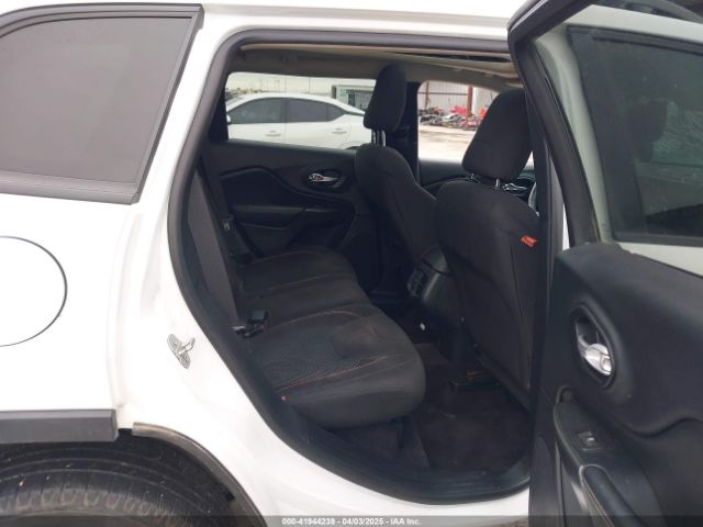 1C4PJLCS4GW258930 Jeep Cherokee 75th Anniversary