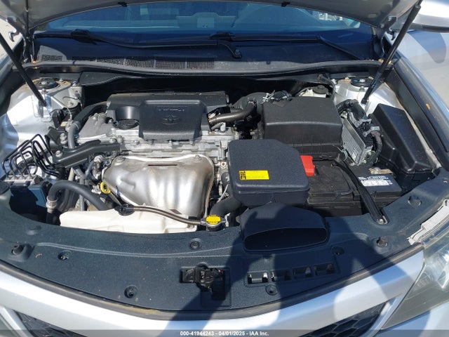 4T1BF1FK3EU344875 Toyota CAMRY SE