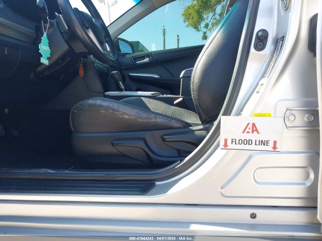 4T1BF1FK3EU344875 Toyota CAMRY SE