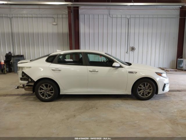 5XXGT4L32KG319002 KIA Optima Lx