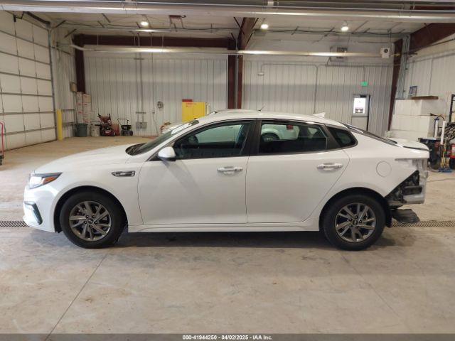 5XXGT4L32KG319002 KIA Optima Lx