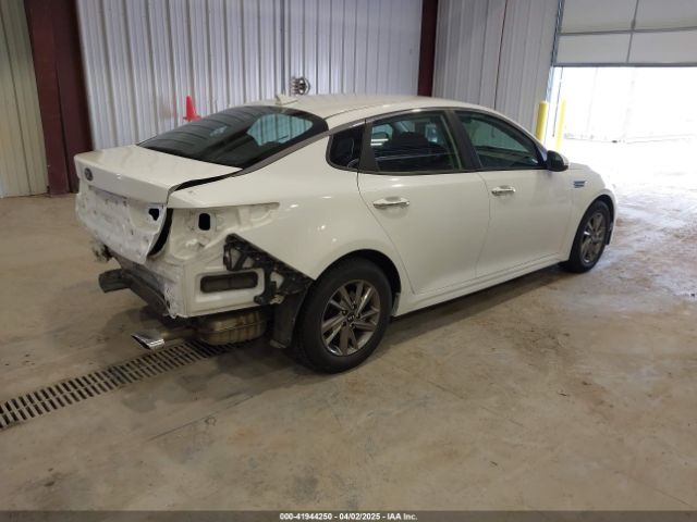 5XXGT4L32KG319002 KIA Optima Lx