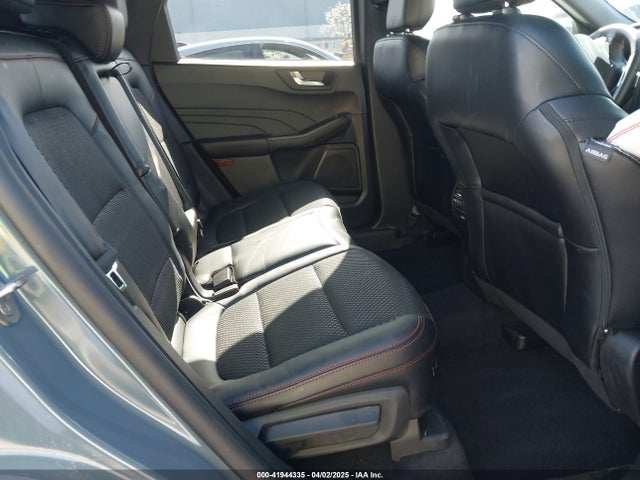 1FMCU0MZ4RUB05300 Ford Escape St-line