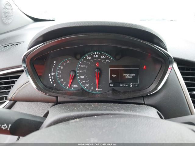 3GNCJNSB8HL217744 Chevrolet TRAX LS