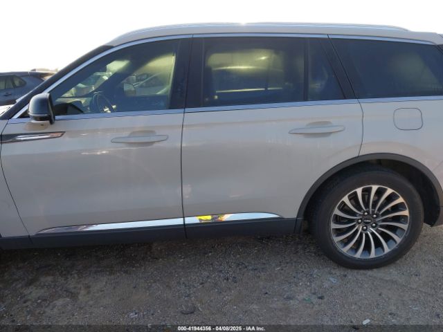 5LM5J7XC5MGL02577 Lincoln Aviator Reserve