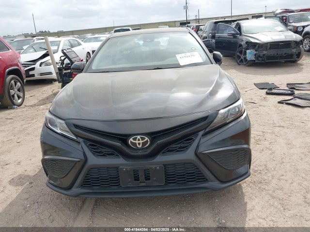 4T1G11AK8MU439782 Toyota CAMRY SE