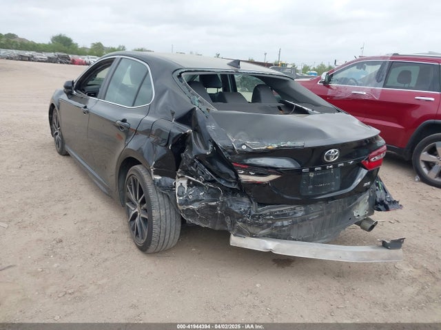 4T1G11AK8MU439782 Toyota CAMRY SE