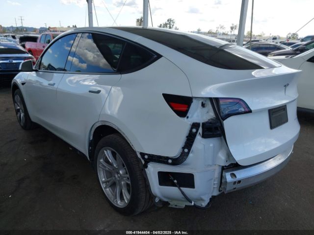 7SAYGDEE5RA222333 Tesla Model Y Long Range Dual Motor All-wheel Drive