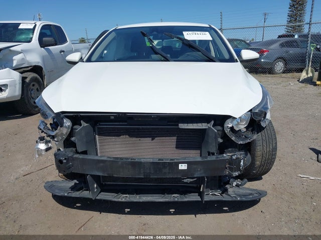 3KPF24AD9LE246814 KIA Forte Lxs