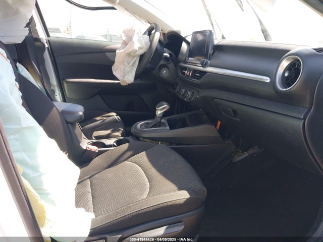 3KPF24AD9LE246814 KIA Forte Lxs