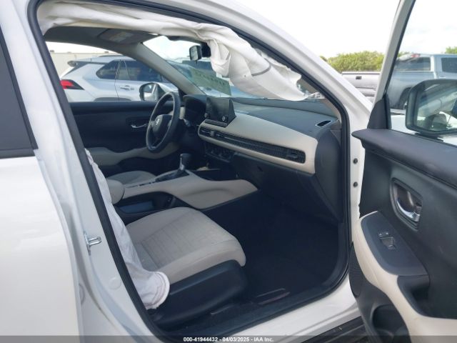 3CZRZ1H33RM739756 Honda Hr-v 2wd Lx