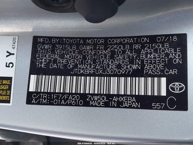 JTDKBRFUXJ3070977 Toyota Prius Two