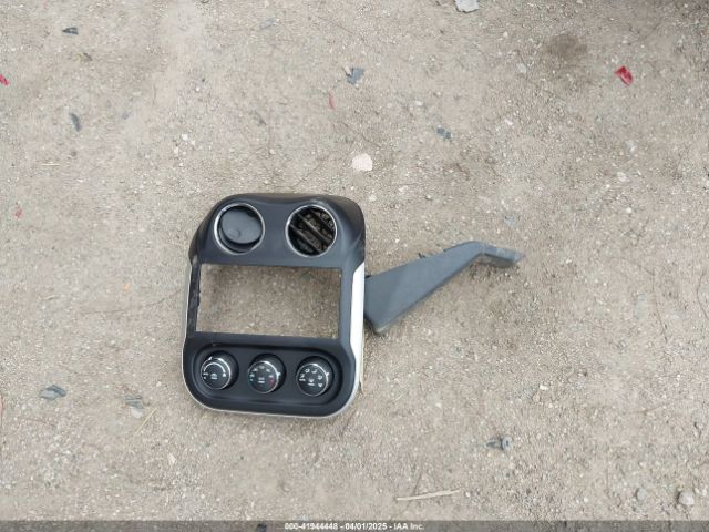 1C4NJDCB4ED718464 Jeep Compass Limited