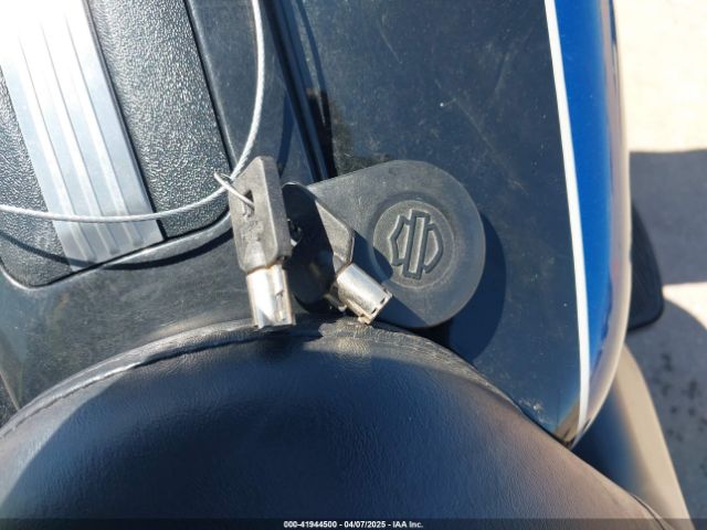 2022 HARLEY-DAVIDSON FLHTK 1HD1KEF11NB659629 Photo 10